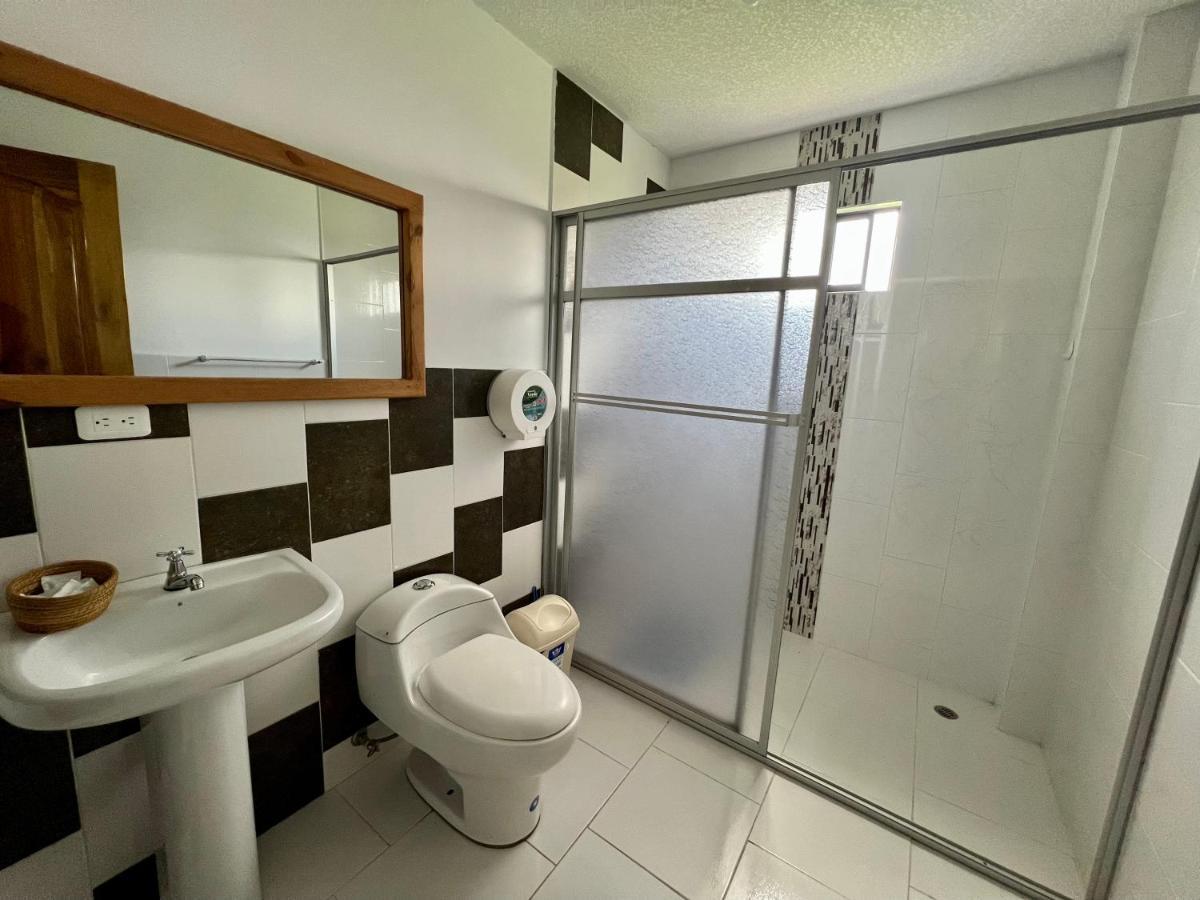 Hostal Alpachaca - New Quito Airport Tababela Eksteriør bilde